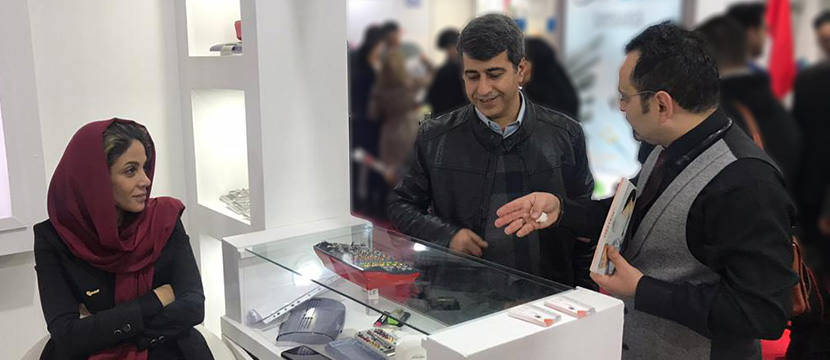 سمیه رضیئی,مدیر عامل,همکاران فروش,کتایون خانلری,Implant,Abutment,Hiossenآزاد تجارت پارس,Azad Tejarat Pars,دندانپزشکی,دندانپزشک,Dentis,Dental,نوزدهمین کنگره سالانه انجمن علمی پروستودونتیست های ایران 