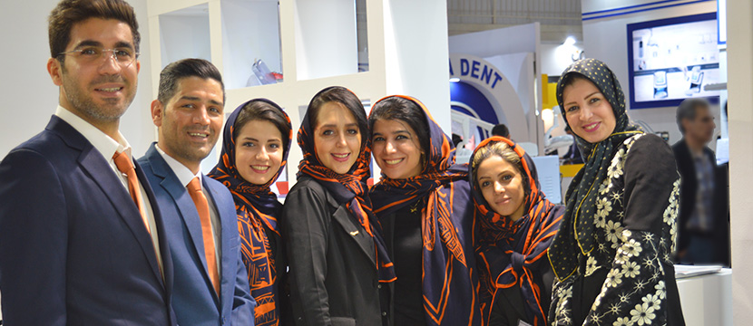 همکاران فروش,سمیه رضیئی,شیوا داوودی نیا,فرناز نظیری پور,نرگس رشیدی,کتایون خانلری,مصطفی روشنی,سجاد پرواز,Implant,Abutment,Hiossenآزاد تجارت پارس,Azad Tejarat Pars,دندانپزشکی,دندانپزشک,Dentis,Dental,اکسیدا 59