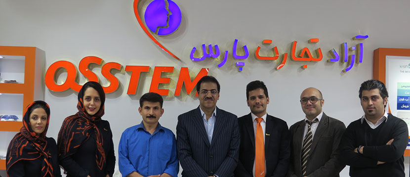 مدیر عامل,علیرضا عباسی,کارشناسان فروش،فرناز نظیرپور،کتایون خانلری،کوروش شعبانی،خدمات پس از فروش،احسان کشاورز،بهروز ترابی،Implant،نمایشگاه دندانپزشکی،آستم،آزاد تجارت پارس،Azad Tejarat Pars،هفدهمین کنگره بین المللی انجمن علمی پریودنتولوژی ایران،هتل المپیک،تهران پاییز 1396