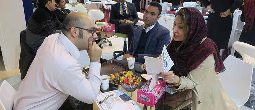 خدمات پس از فروش,احسان کشاورز,نمایشگاه دندانپزشکی,ایمپلنت,نمایشگاه دندانپزشکی,Implant,آستم,Osstem,اوستم,آزاد تجارت پارس,Azad Tejarat Pars,دندانپزشکی,دندانپزشک,Dentis,Dental,انجمن دندانپزشکی,هفدهمین کنگره بین المللی انجمن علمی پروستودونتیست های ایران,یونیت دندانپزشکی,unit k3 dental